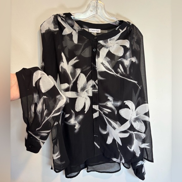 Calvin Klein Monochrome Patterned Top - Picture 3 of 4